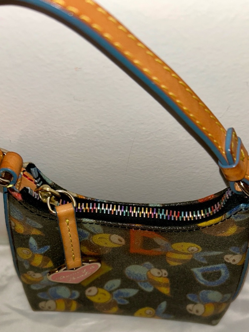 Dooney & Bourke Black Bee Print Mini Shoulder Bag with Tan Trim - Picture 2 of 4